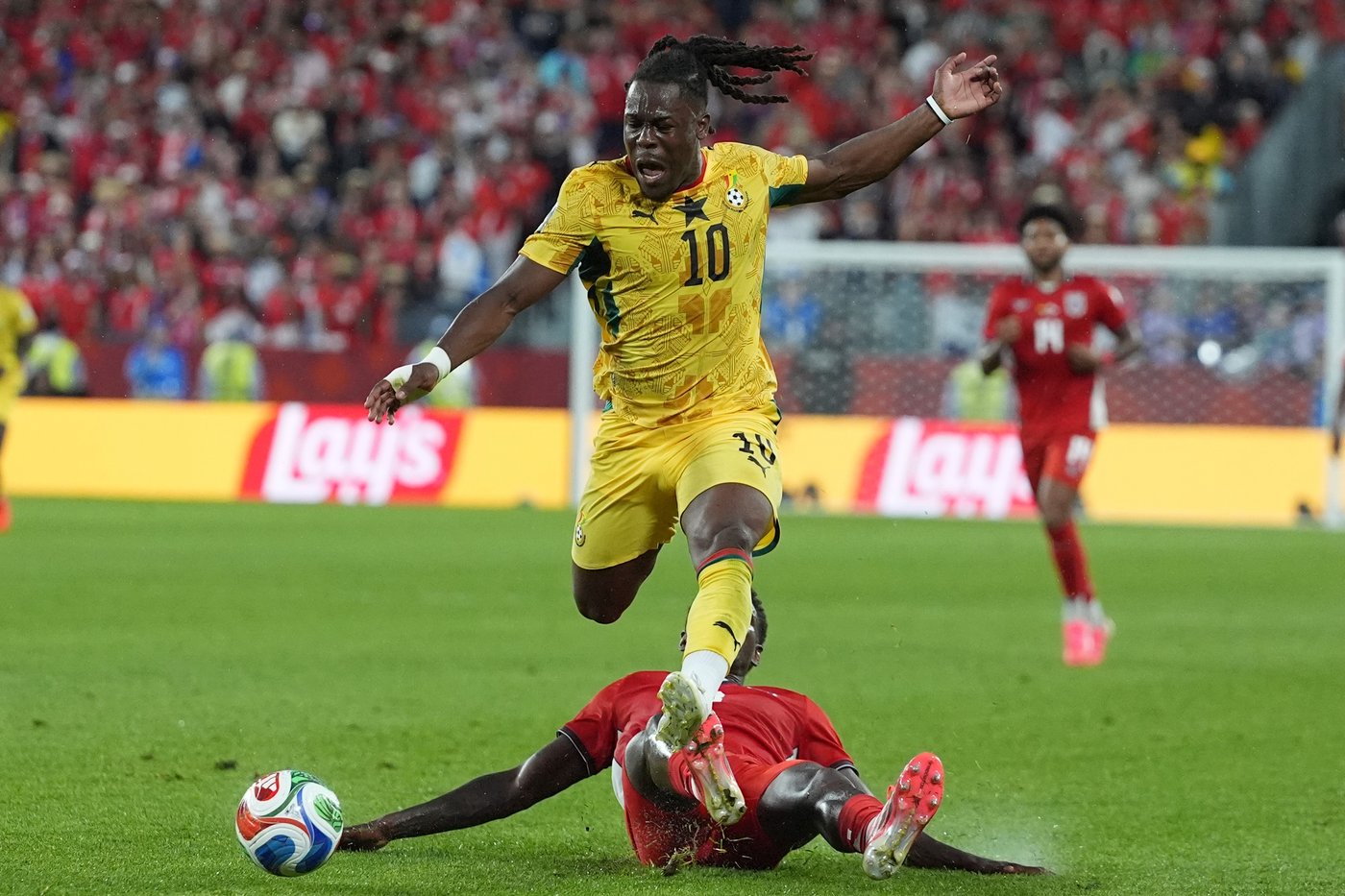 Portugal held to draw by Congo, England beats Croatia and other World Cup highlights, in photos | iNFOnews.ca