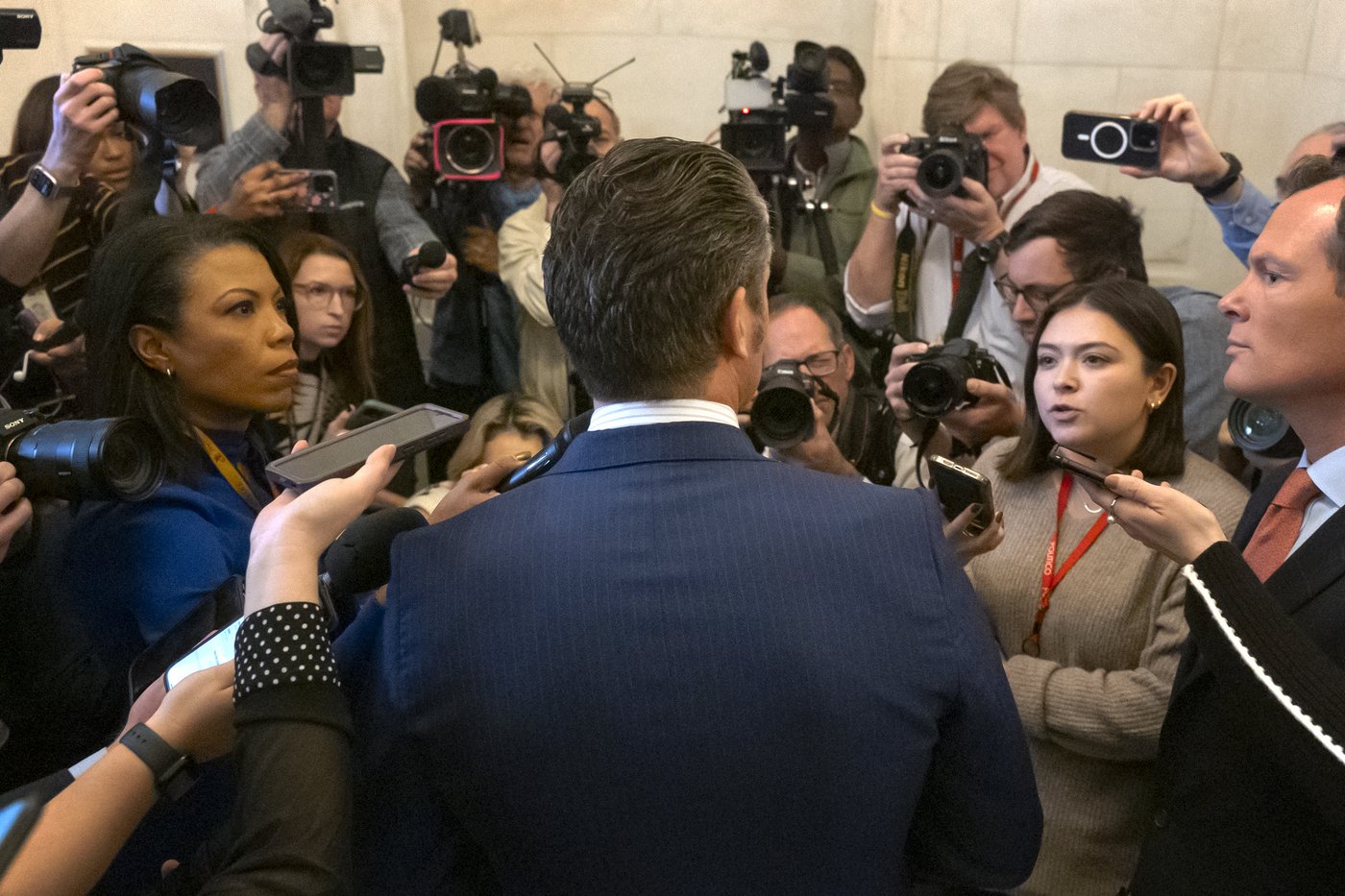 Republicans rally around Hegseth, Trump's Pentagon pick, as Gaetz withdraws for attorney general | iNFOnews.ca