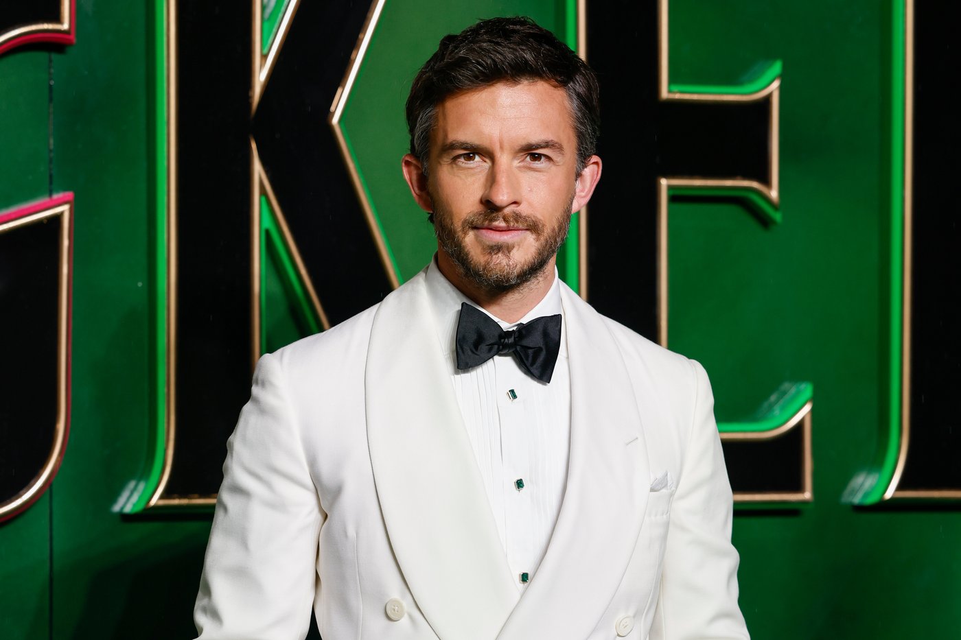 Jonathan Bailey named People magazine’s 2025 Sexiest Man Alive | iNFOnews.ca