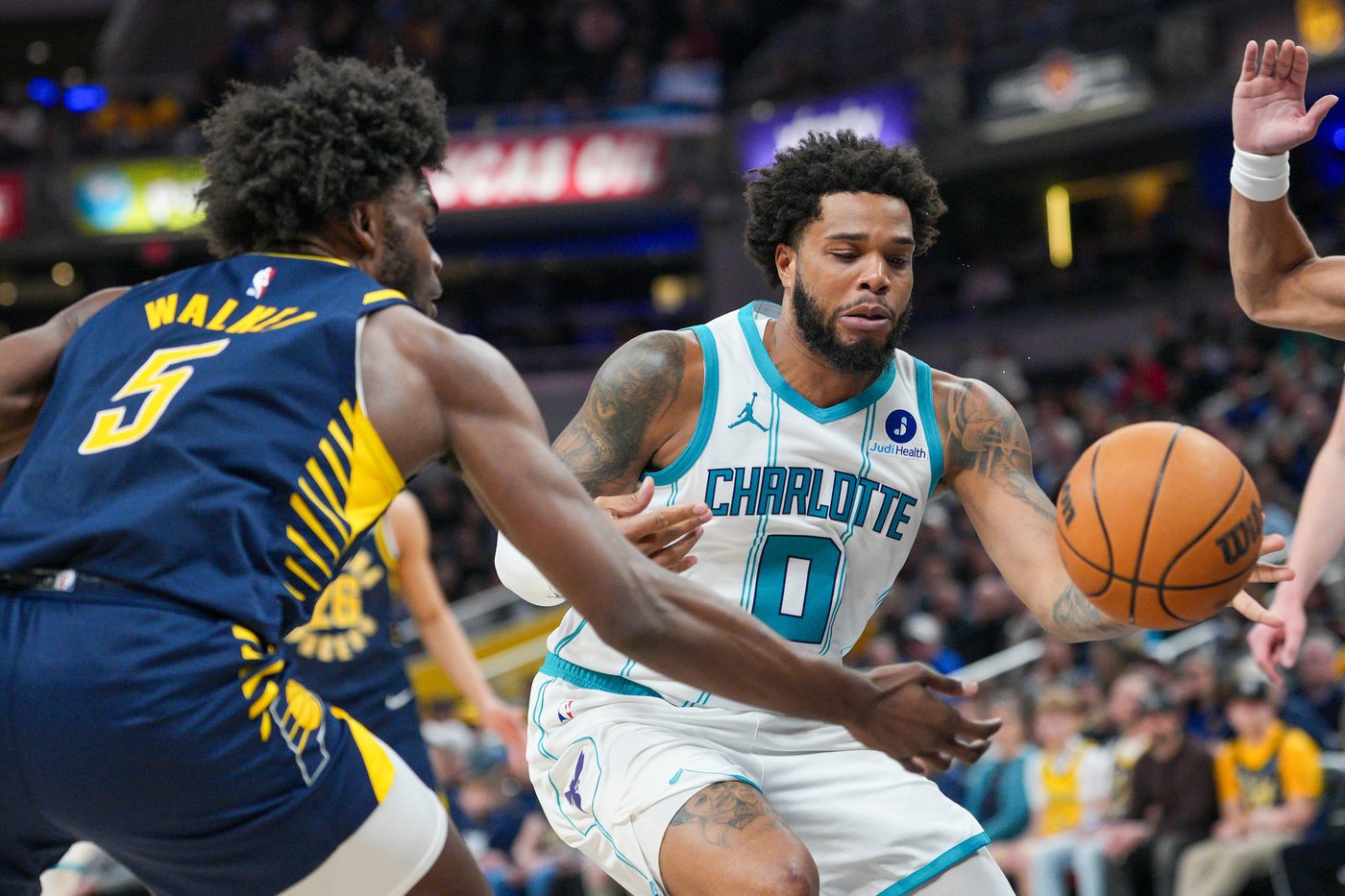 Knueppel breaks rookie 3-point season record in Hornets' romp over Pacers | iNFOnews.ca Knueppel breaks rookie 3-point season record in Hornets' romp over Pacers | iNFOnews.ca