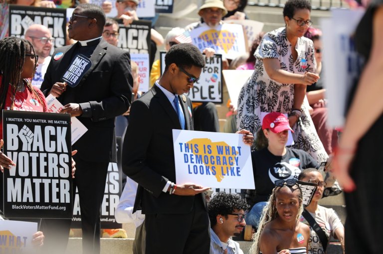 Supreme Court voting rights ruling fuels a new push to defend Black representation | iNFOnews.ca