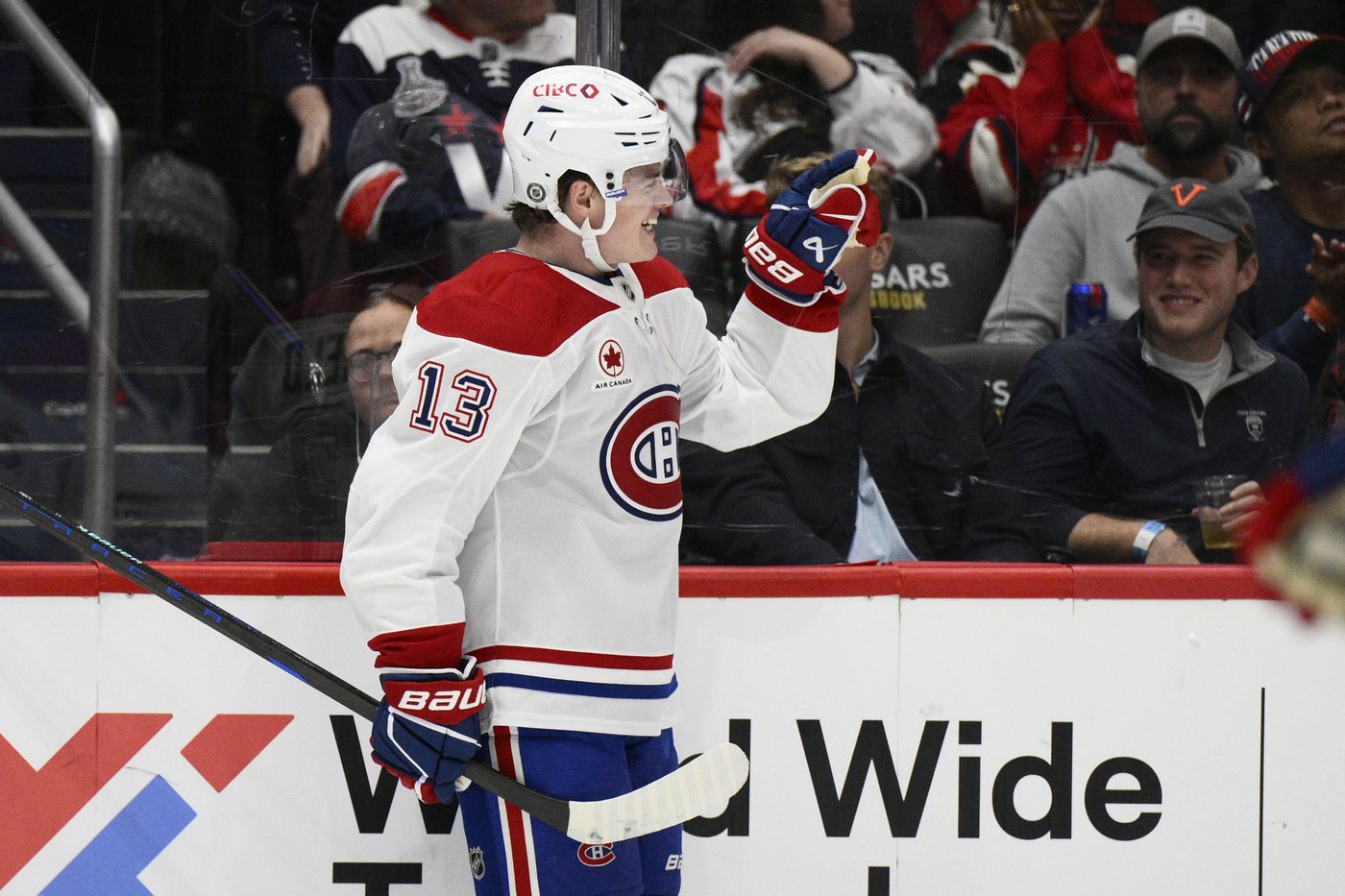 Ovechkin scores his 858th goal and has 2 assists as the Capitals beat the Canadiens 6-3 | iNFOnews.ca