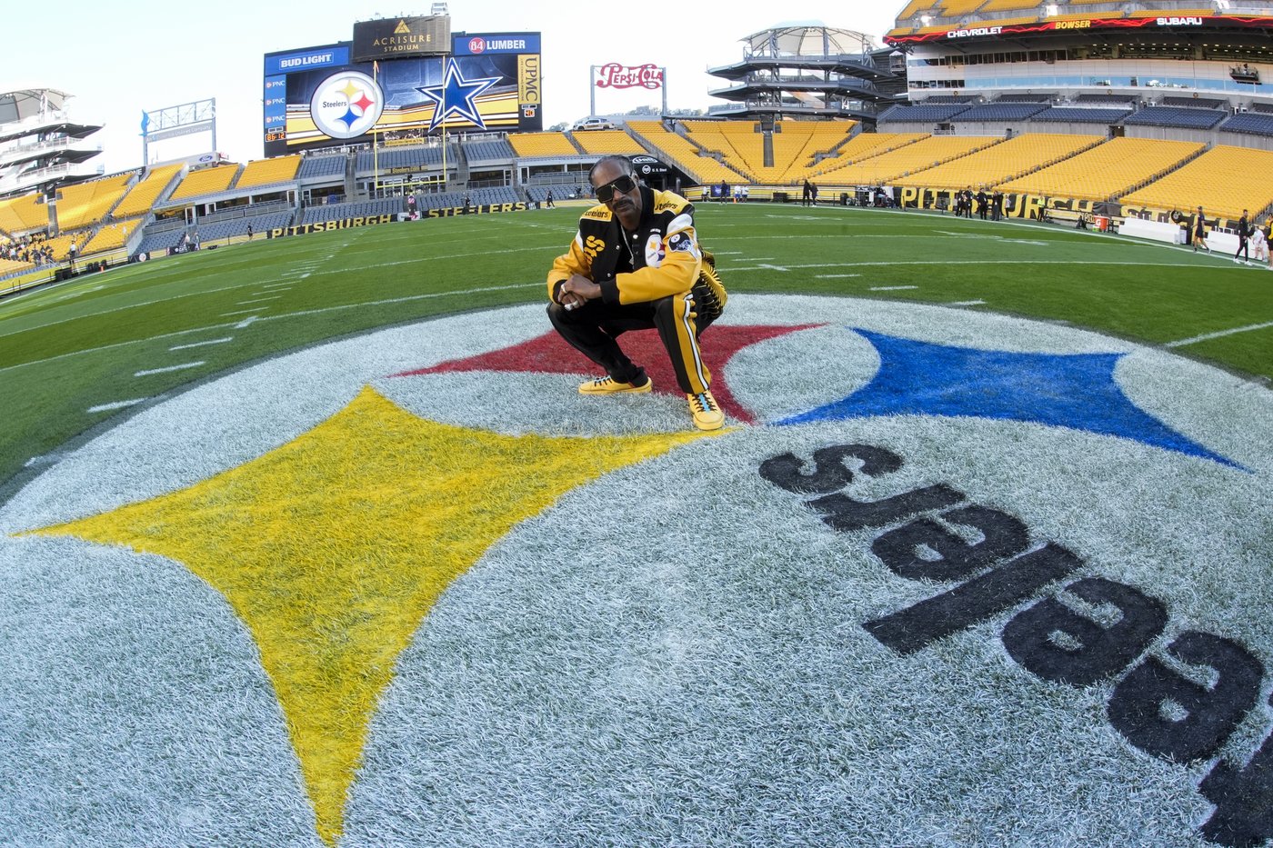 Showdown between Dallas and Pittsburgh starts after nearly 90-minute weather delay | iNFOnews.ca Showdown between Dallas and Pittsburgh starts after nearly 90-minute weather delay | iNFOnews.ca