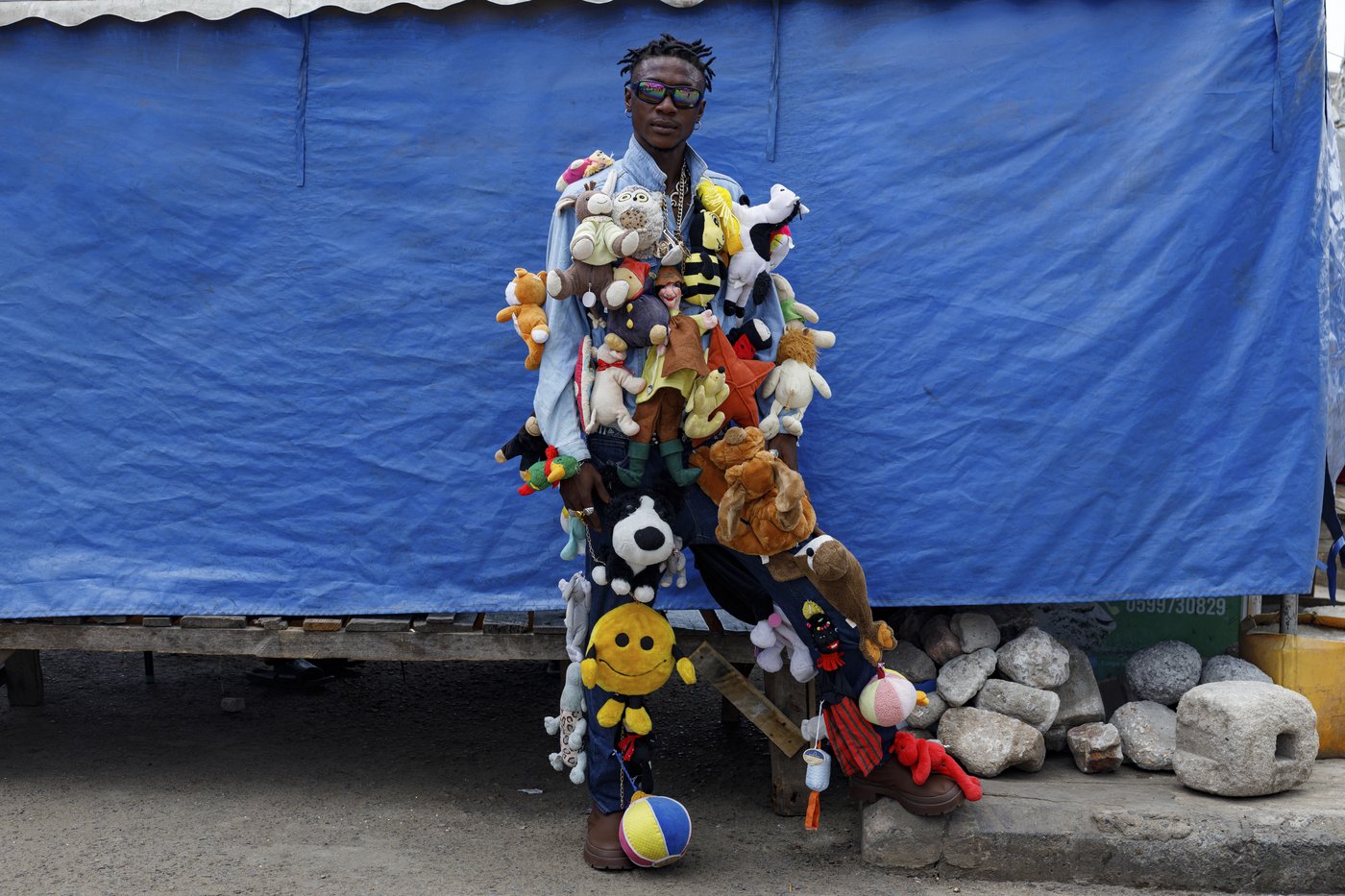 As fast fashion's waste pollutes Africa's environment, designers in Ghana are finding a solution | iNFOnews.ca