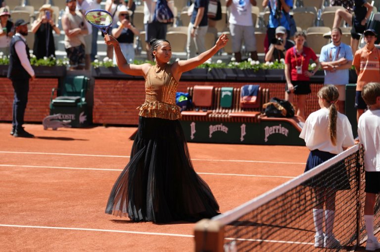 Naomi Osaka’s taste for fashion in the spotlight again with walk-on outfit at the French Open | iNFOnews.ca