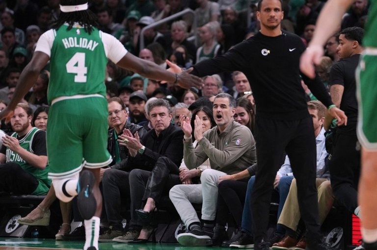New Celtics owner Bill Chisholm vows to 'do whatever it takes' to win championships | iNFOnews.ca