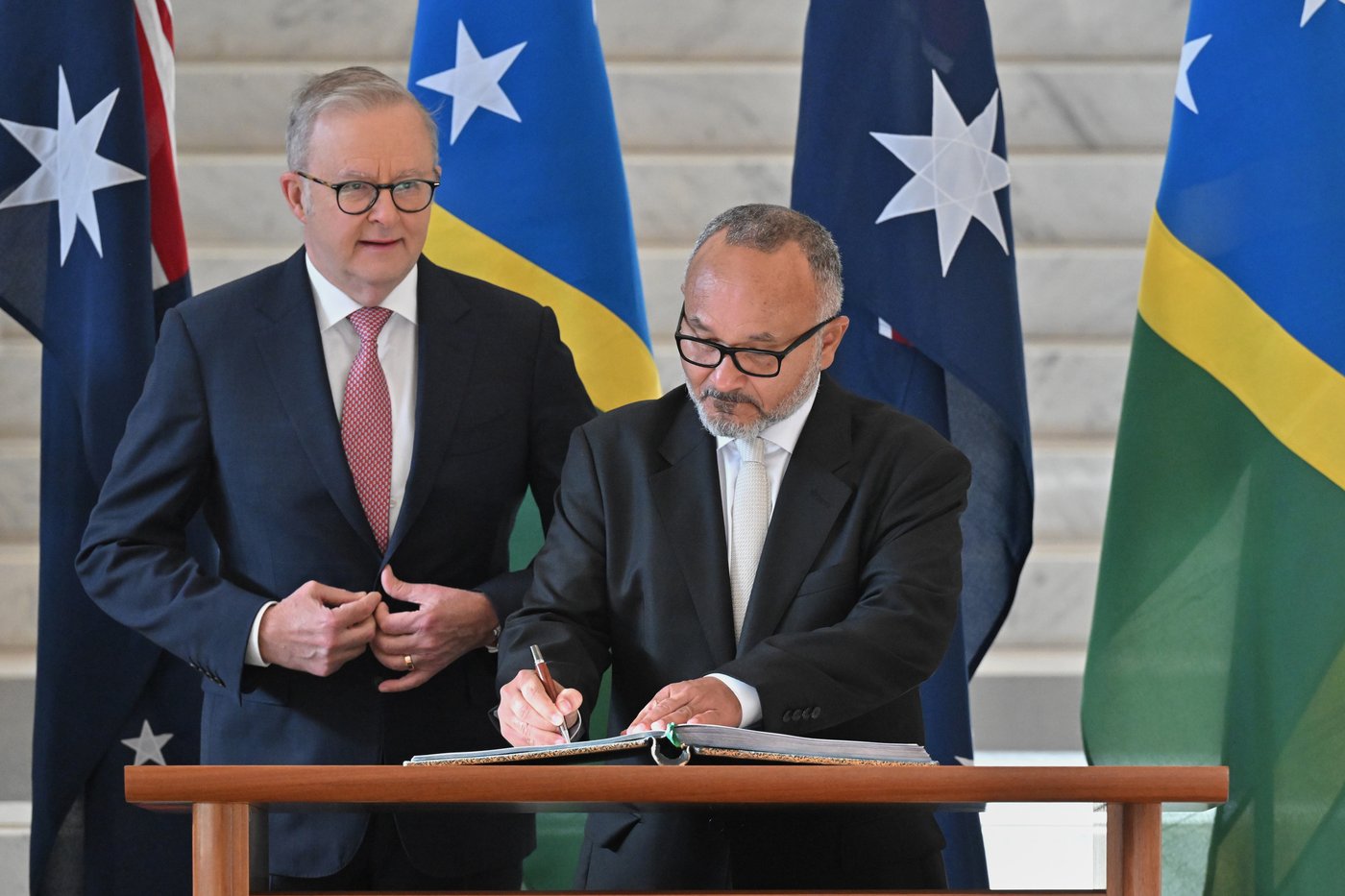 New prime minister says Solomon Islands will review its secretive security treaty with China | iNFOnews.ca