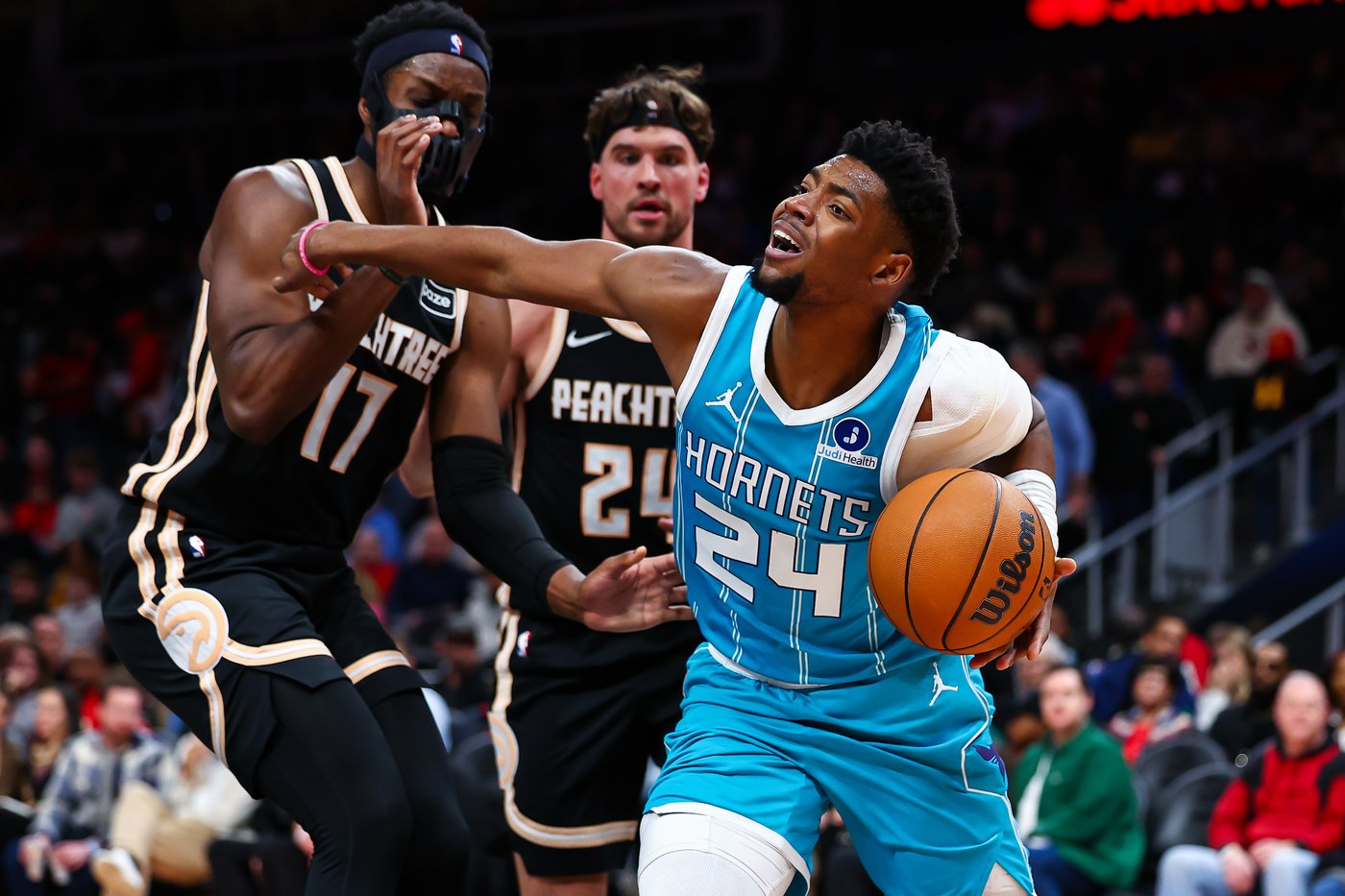 Bridges stars as the Hornets beat the Hawks 126-119 for their 9th straight win | iNFOnews.ca