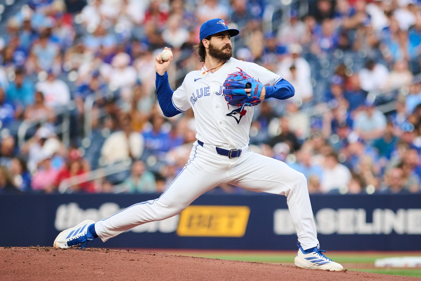 Ernie Clement's RBI lifts Blue Jays over Red Sox 5-3; Toronto stays in playoff chase | iNFOnews.ca Ernie Clement's RBI lifts Blue Jays over Red Sox 5-3; Toronto stays in playoff chase | iNFOnews.ca
