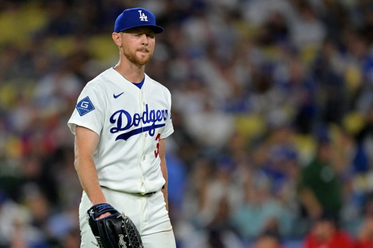 Dodgers starter Eric Lauer sidelined with left elbow inflammation after rough outing | iNFOnews.ca