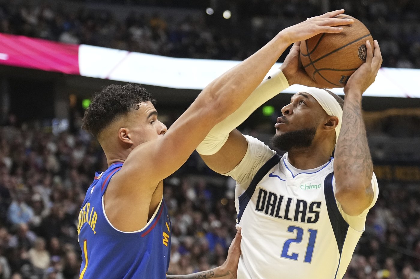 Mavericks recover after losing 24-point lead, overcome Jokic's triple-double to beat Nuggets 123-120 | iNFOnews.ca