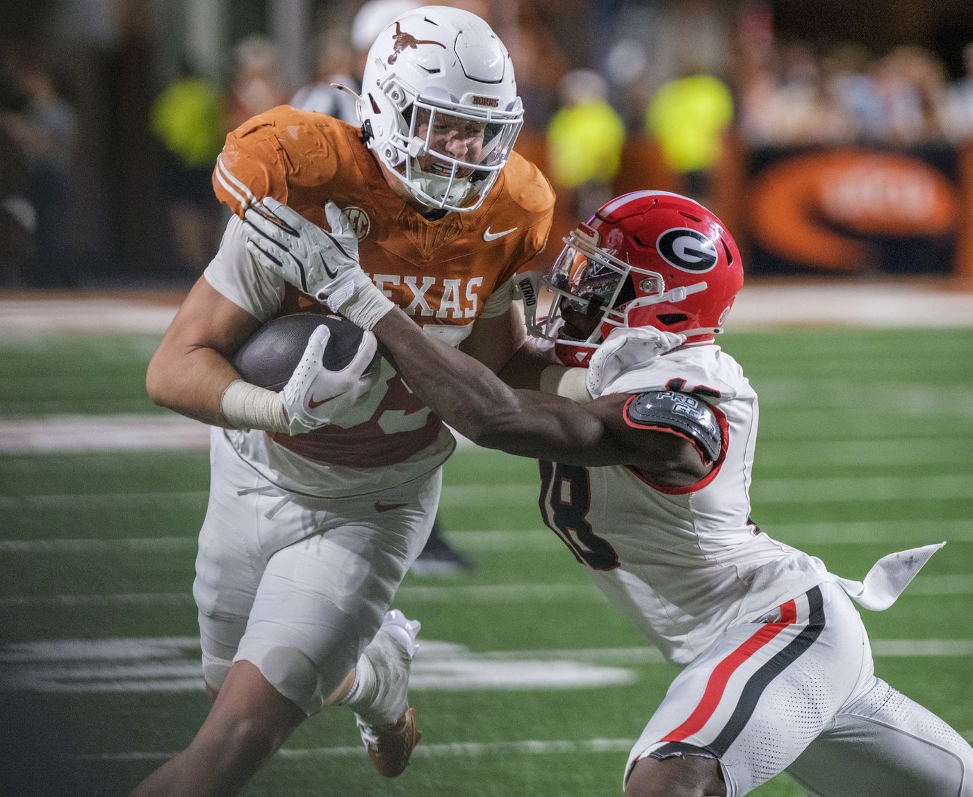 Texas fans must use better discretion after SEC fine for debris thrown on field, Sarkisian says | iNFOnews.ca