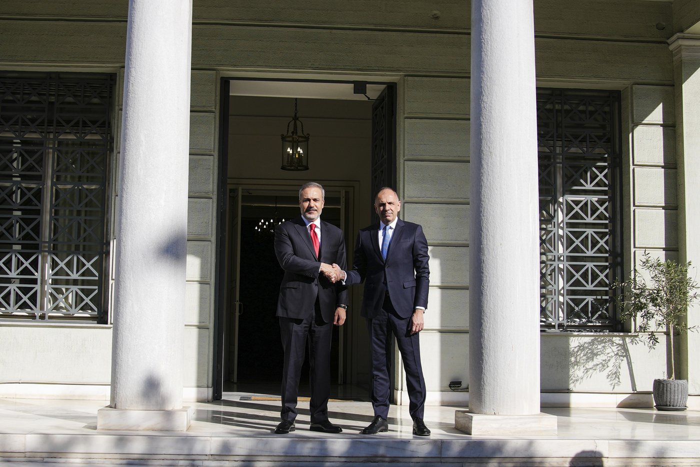 Turkey's foreign minister visits Athens to help mend ties between the regional rivals | iNFOnews.ca