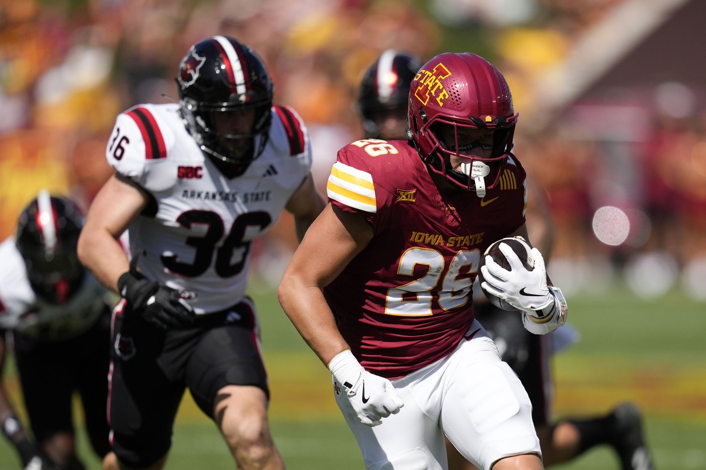 Rocco Becht has hand in 3 TDs, No. 20 Cyclones run off to a 52-7 win over Arkansas St. | iNFOnews.ca Rocco Becht has hand in 3 TDs, No. 20 Cyclones run off to a 52-7 win over Arkansas St. | iNFOnews.ca