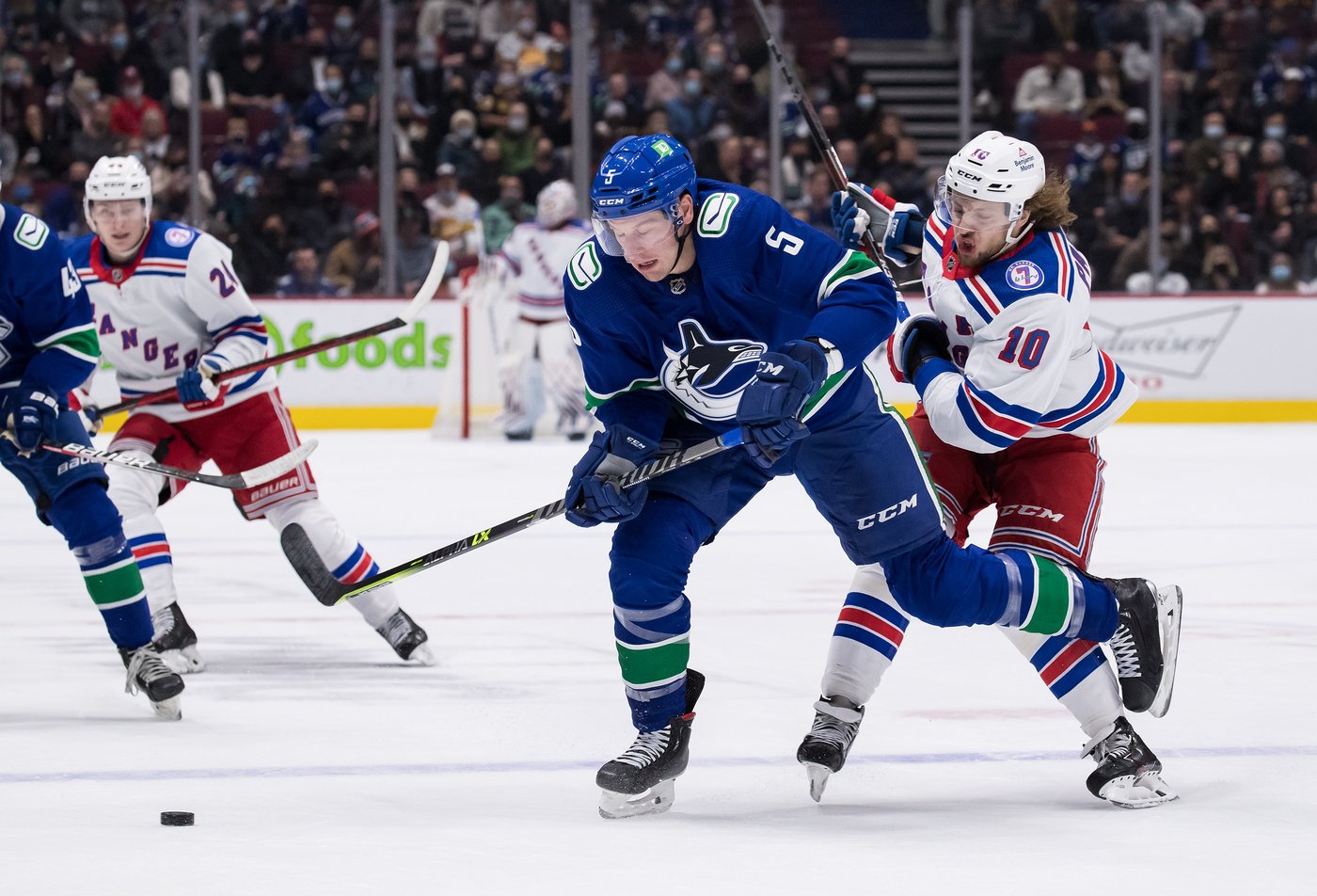 Canucks acquire defenceman Brannstrom from Avalanche for Poolman, 2025 draft pick | iNFOnews.ca