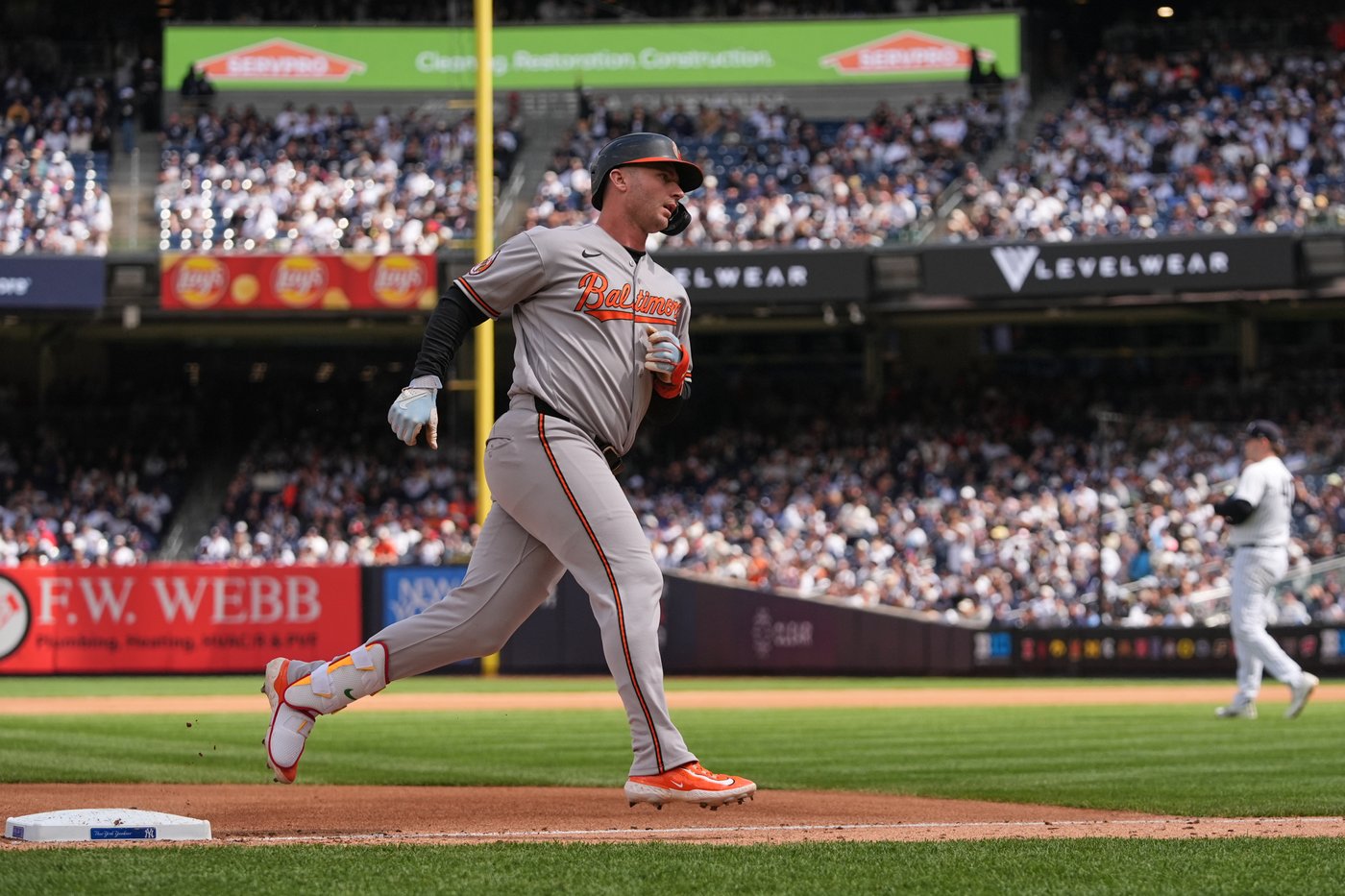 Bellinger 4 for 4 with 2 homers, 4 RBIs to lead Yankees over Orioles 9-4 for 12th win in 14 games | iNFOnews.ca