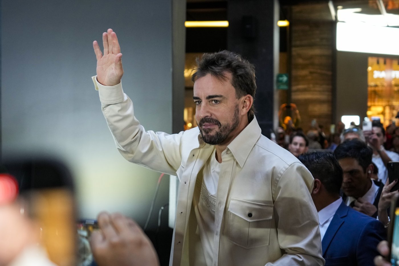 Alonso ill ahead of 400th start. Will skip Thursday events to focus on remainder of Mexican GP | iNFOnews.ca