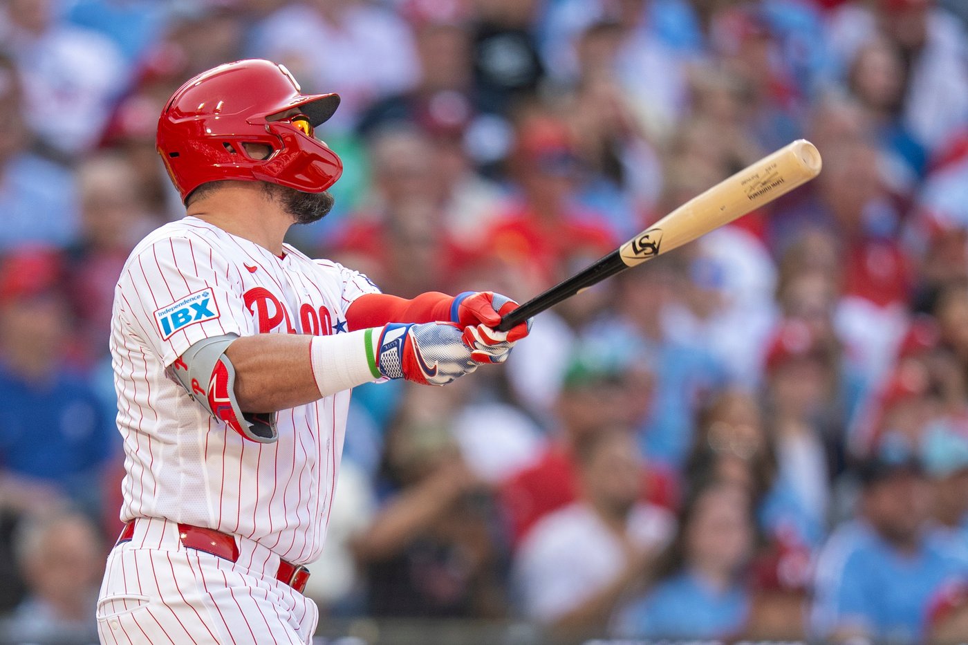 Sánchez strikes out 10 in 6 shutout innings, Bohm, Schwarber go deep in Phillies' 5-3 win over Texas | iNFOnews.ca