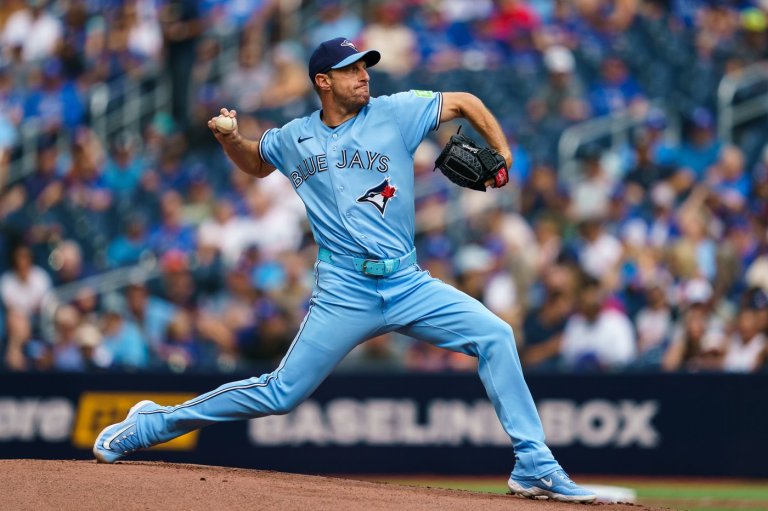 Blue Jays pitcher Max Scherzer delays retirement decision until the off-season | iNFOnews.ca