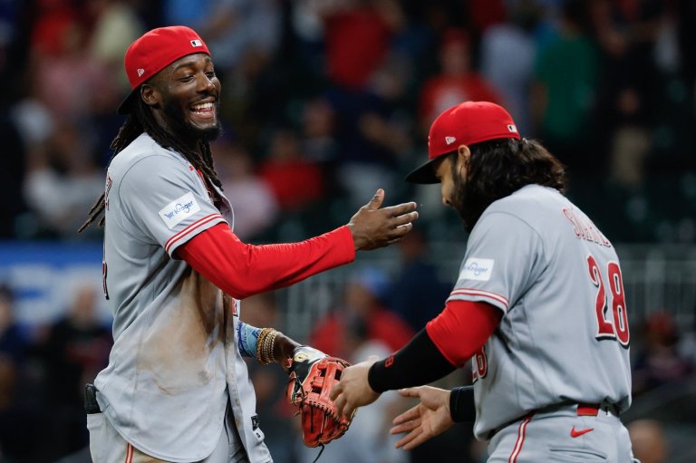 Elly De La Cruz hits 30th homer and Reds rally for 7-6 win over Braves, who lock up NL's No. 3 seed | iNFOnews.ca