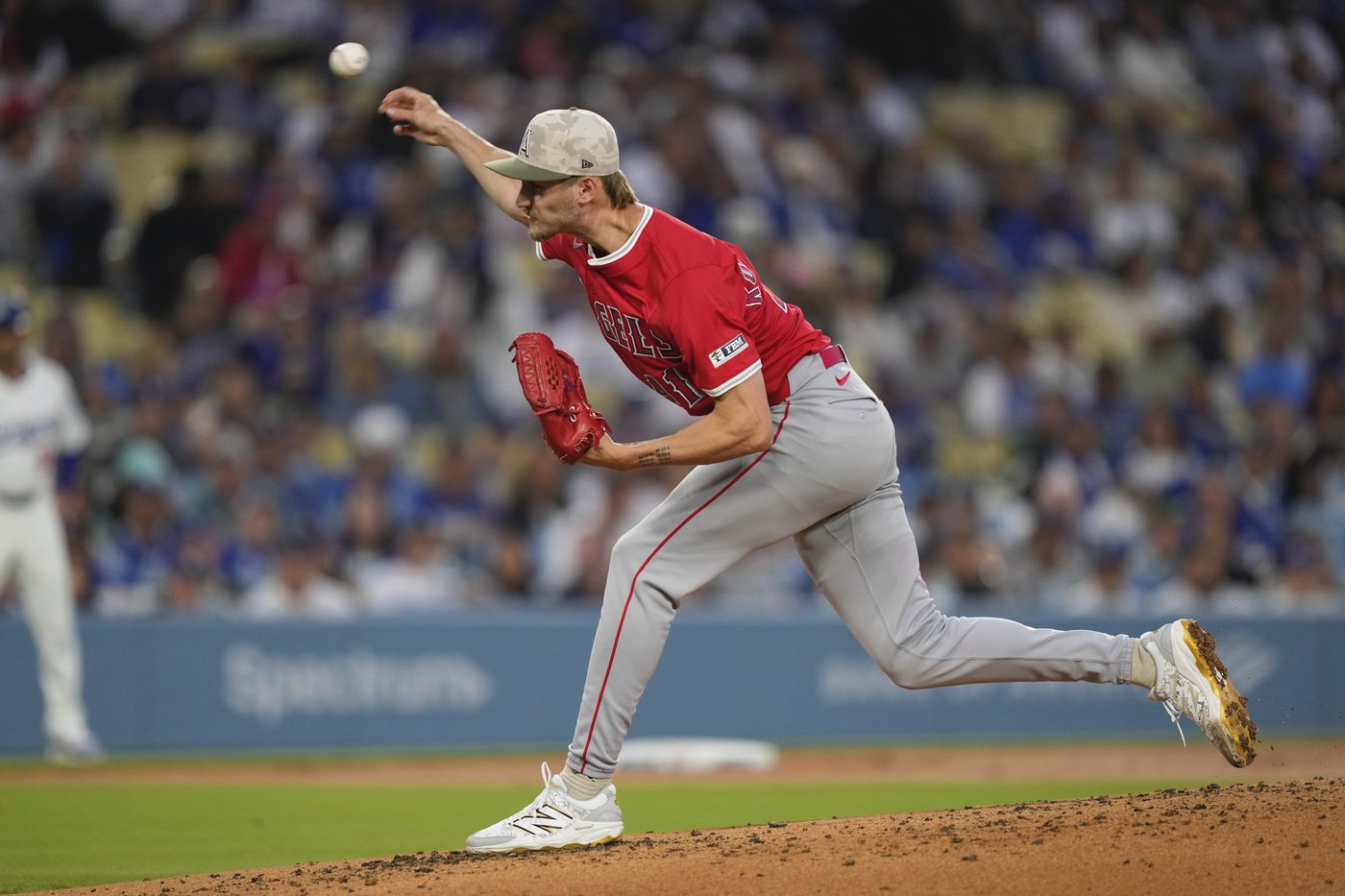 Kochanowicz limits Dodgers, and Angels turn 5 double plays in 6-2 win in Freeway Series opener | iNFOnews.ca Kochanowicz limits Dodgers, and Angels turn 5 double plays in 6-2 win in Freeway Series opener | iNFOnews.ca