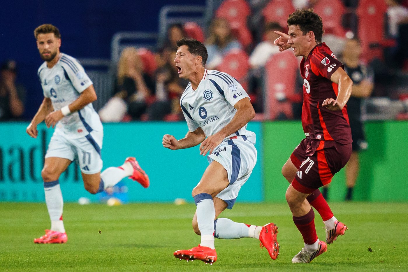 Sargent scores three times as Toronto FC rallies to tie Chicago Fire 4-4 | iNFOnews.ca