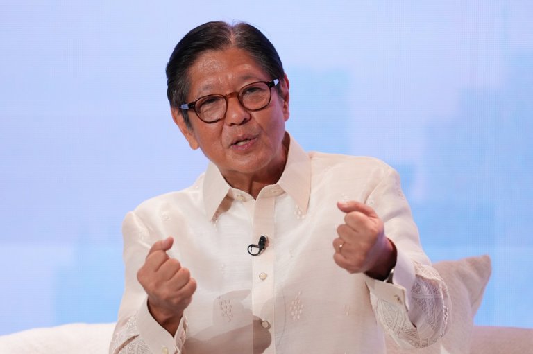 Philippine President Marcos debunks health rumors with jumping jacks | iNFOnews.ca