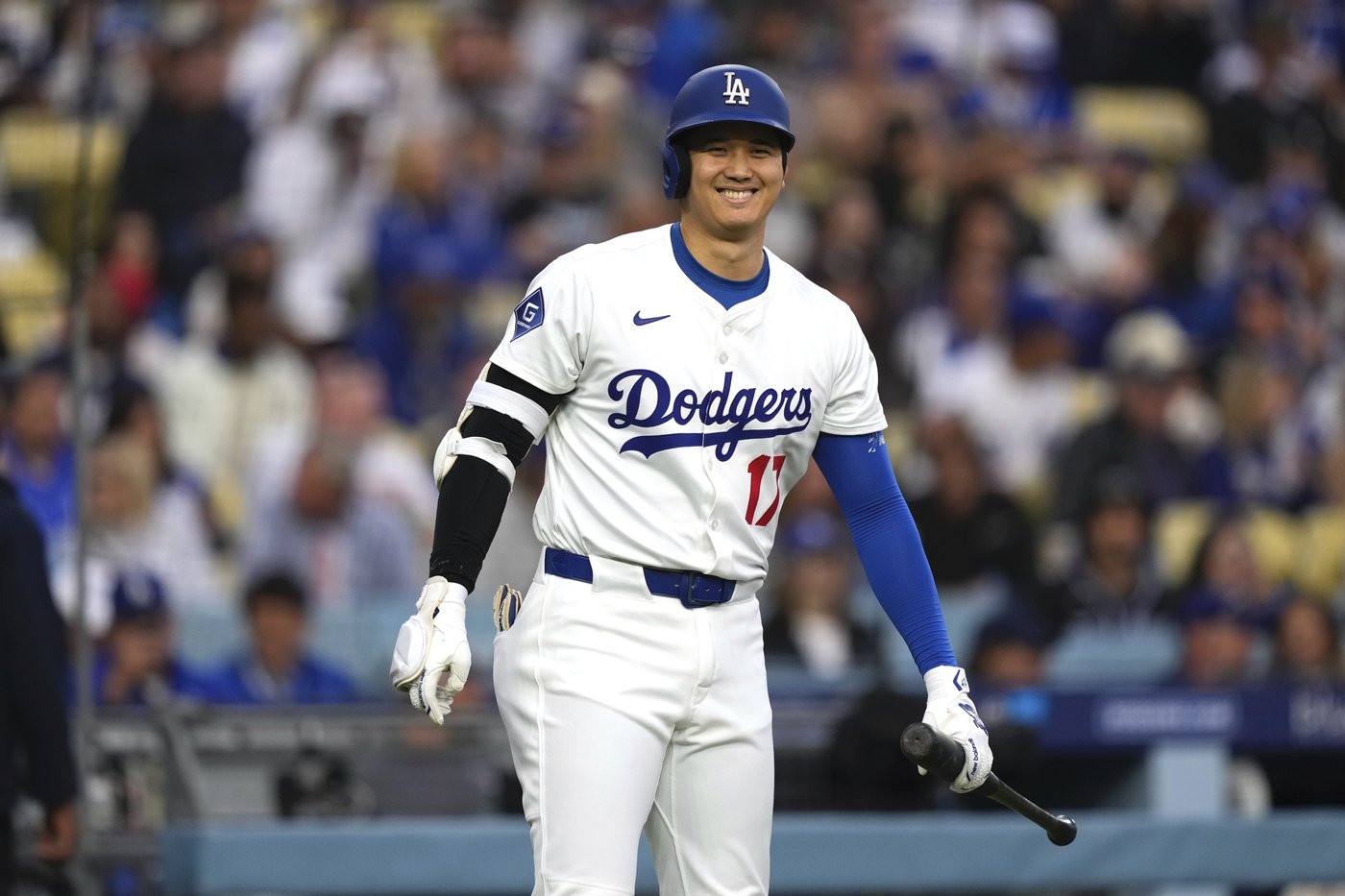 Ohtani throws 50-pitch bullpen session in return from elbow surgery; Kershaw activated | iNFOnews.ca
