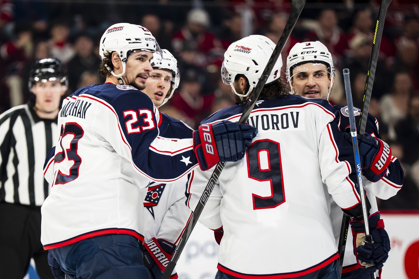 Coyle scores twice, Blue Jackets stay in playoff hunt with 5-2 win over Canadiens | iNFOnews.ca