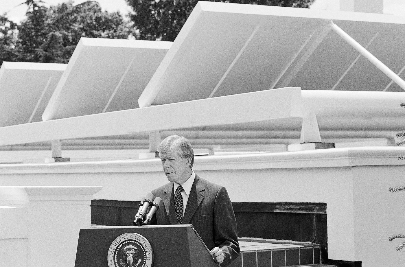 Jimmy Carter raised climate change concerns 35 years before the Paris Accords | iNFOnews.ca