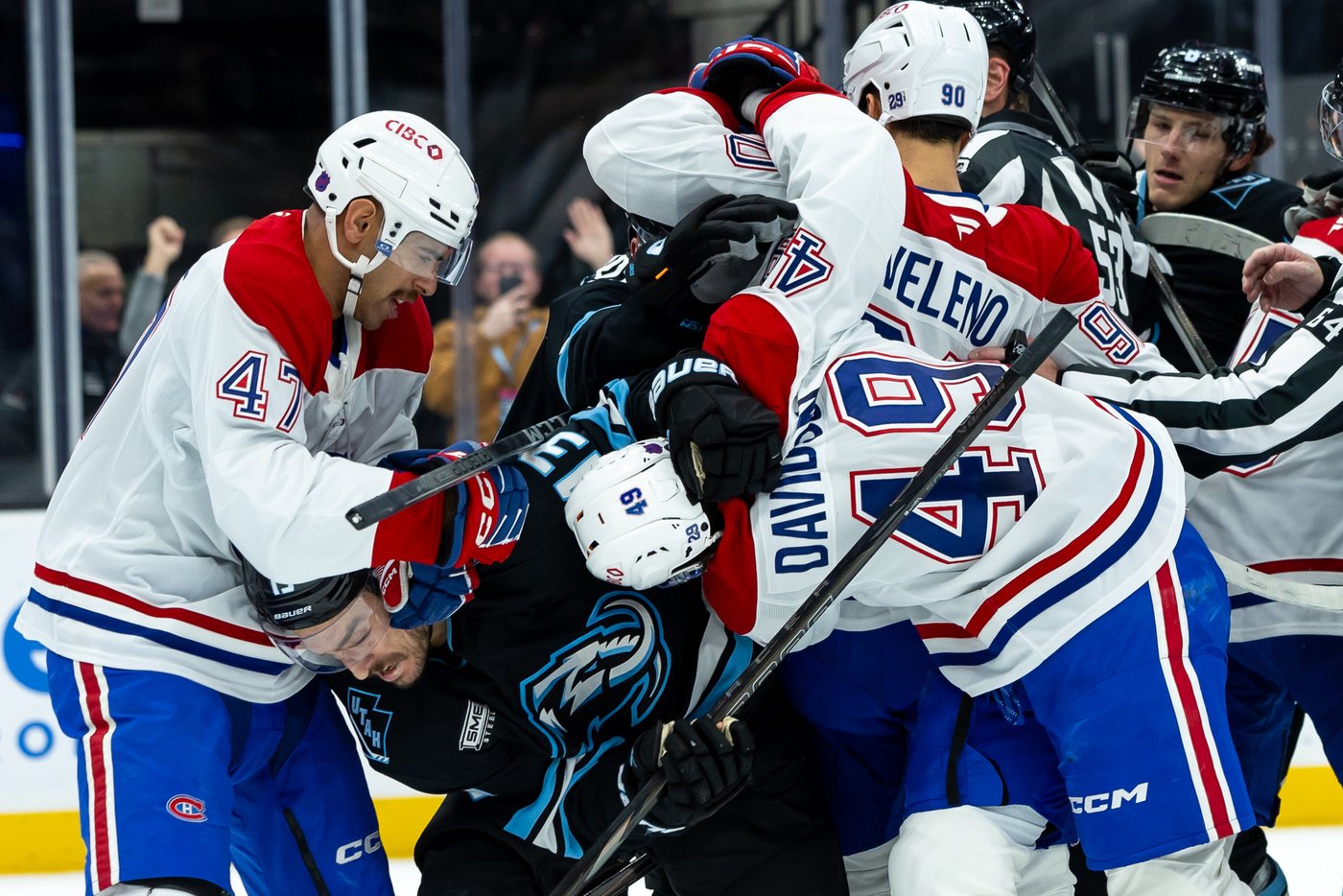Suzuki scores twice, Demidov has winner in Canadiens' 4-3 victory over the Mammoth | iNFOnews.ca