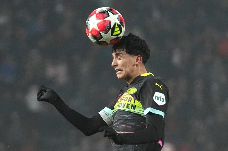 Richard Ledezma switches soccer allegiance from US to Mexico, joins national team | iNFOnews.ca