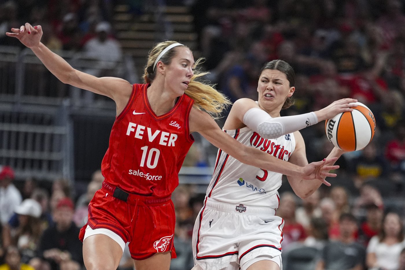 Natasha Howard scores 17 as Fever beat Mystics 84-65, clinch playoff spot | iNFOnews.ca Natasha Howard scores 17 as Fever beat Mystics 84-65, clinch playoff spot | iNFOnews.ca