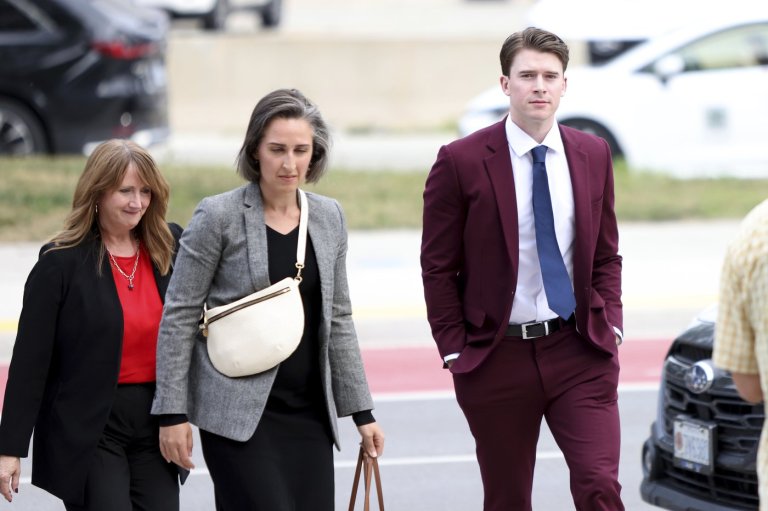 NHL makes 5 players acquitted of sexual assault charges eligible to sign contract, play this season | iNFOnews.ca