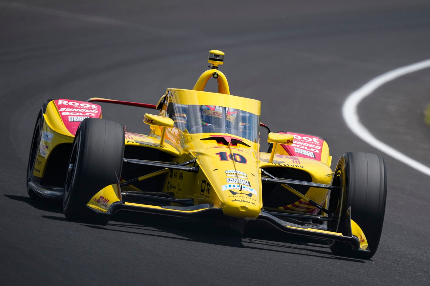 Alex Palou starts his Indianapolis 500 title from the pole after taking the top spot in qualifying | iNFOnews.ca