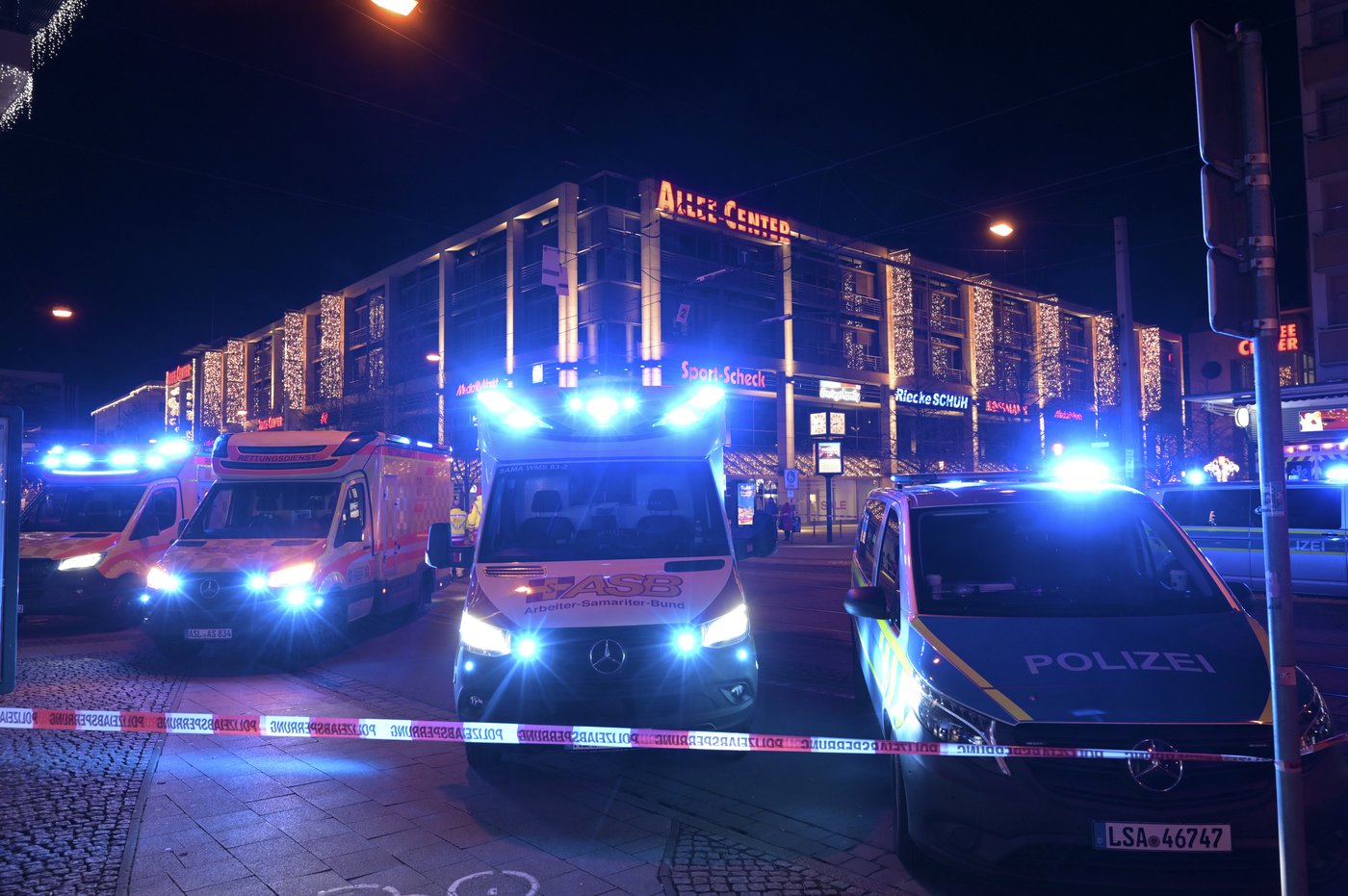 At least 2 dead and 60 hurt after a car drives into a German Christmas market in a suspected attack | iNFOnews.ca At least 2 dead and 60 hurt after a car drives into a German Christmas market in a suspected attack | iNFOnews.ca