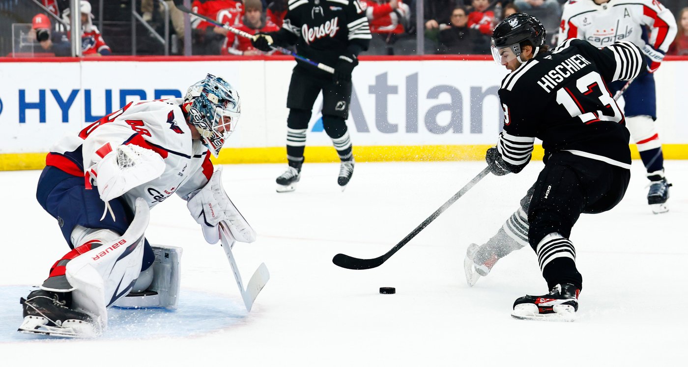 Hischier scores 2nd goal of game in OT to lift Devils past Kraken, 3-2 | iNFOnews.ca Hischier scores 2nd goal of game in OT to lift Devils past Kraken, 3-2 | iNFOnews.ca