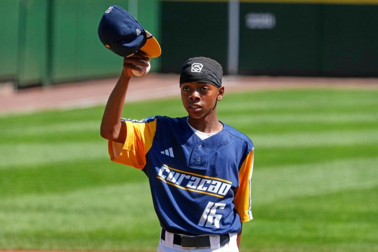 Martina's 12 Ks lift Curaçao over Japan and into Little League Baseball World Series championship | iNFOnews.ca