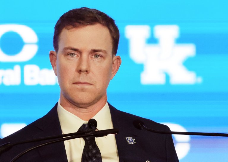 New Kentucky coach Will Stein brings Pat Biondo with him from Oregon to be GM | iNFOnews.ca