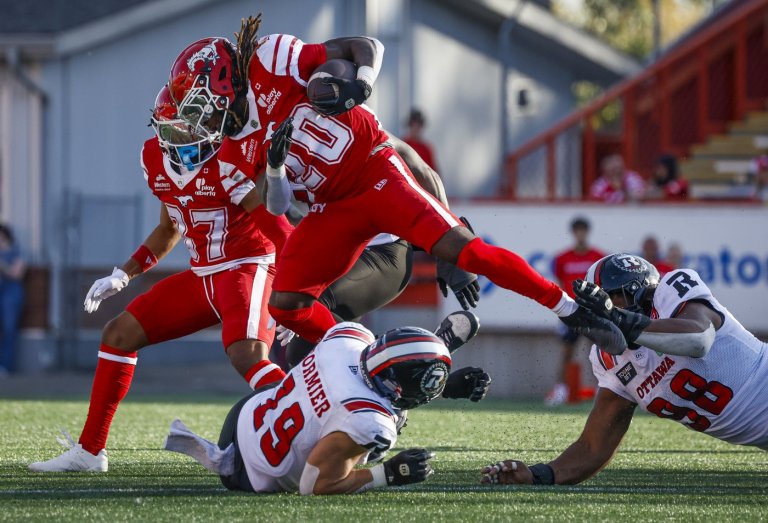 Paredes' 62-yard field goal lifts Stampeders to 40-38 win over Redblacks | iNFOnews.ca