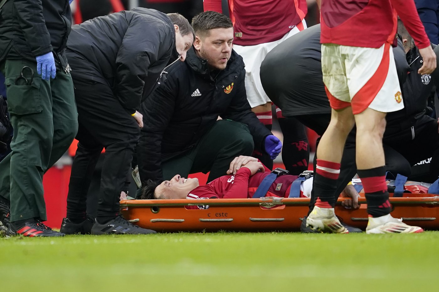 Man United confirms cruciate ligament injury for Lisandro Martinez | iNFOnews.ca Man United confirms cruciate ligament injury for Lisandro Martinez | iNFOnews.ca