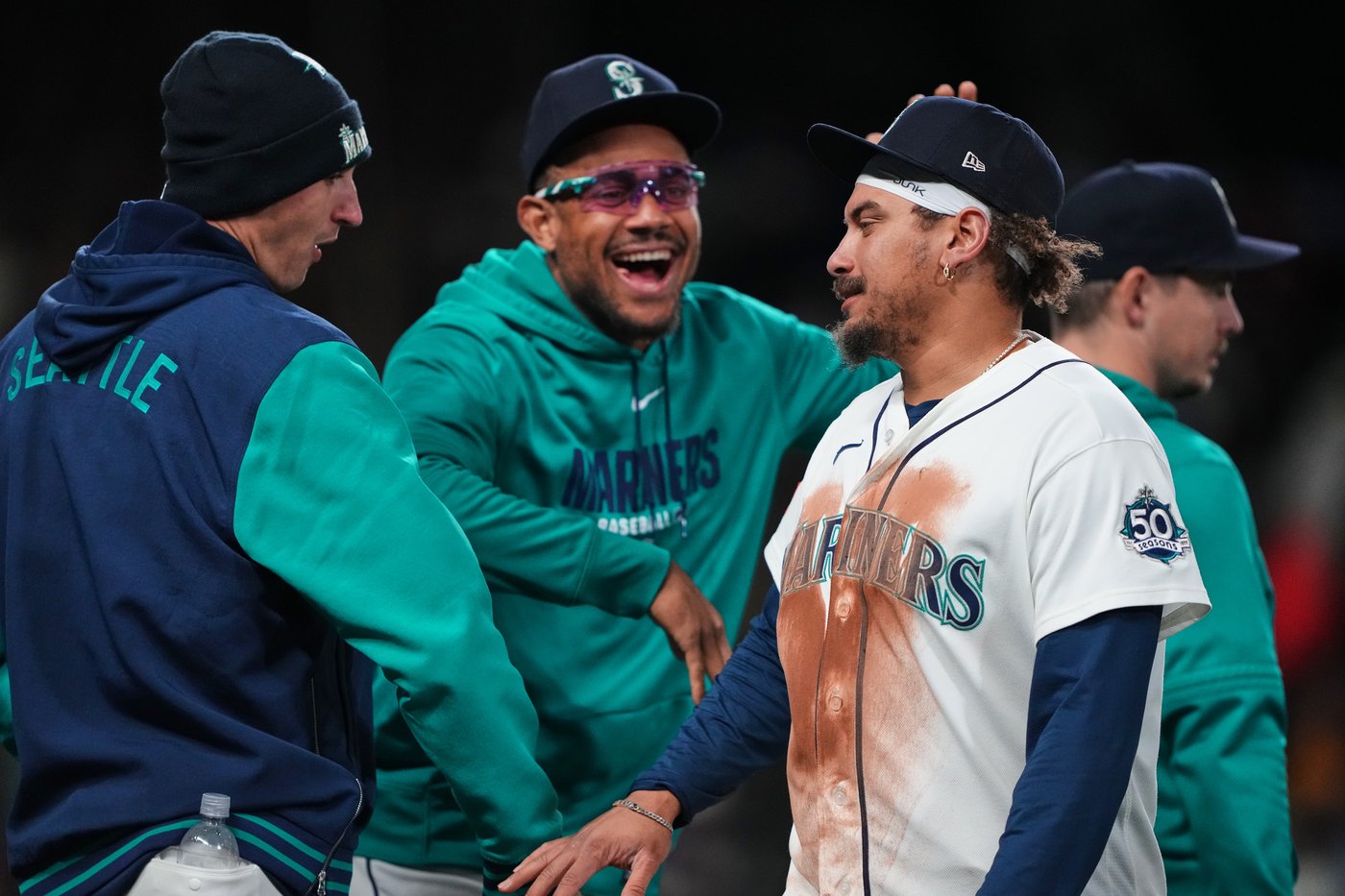 Taylor Ward drives in go-ahead run, J.P Crawford hits two-run homer as Mariners beat Angels 8-4 | iNFOnews.ca Taylor Ward drives in go-ahead run, J.P Crawford hits two-run homer as Mariners beat Angels 8-4 | iNFOnews.ca