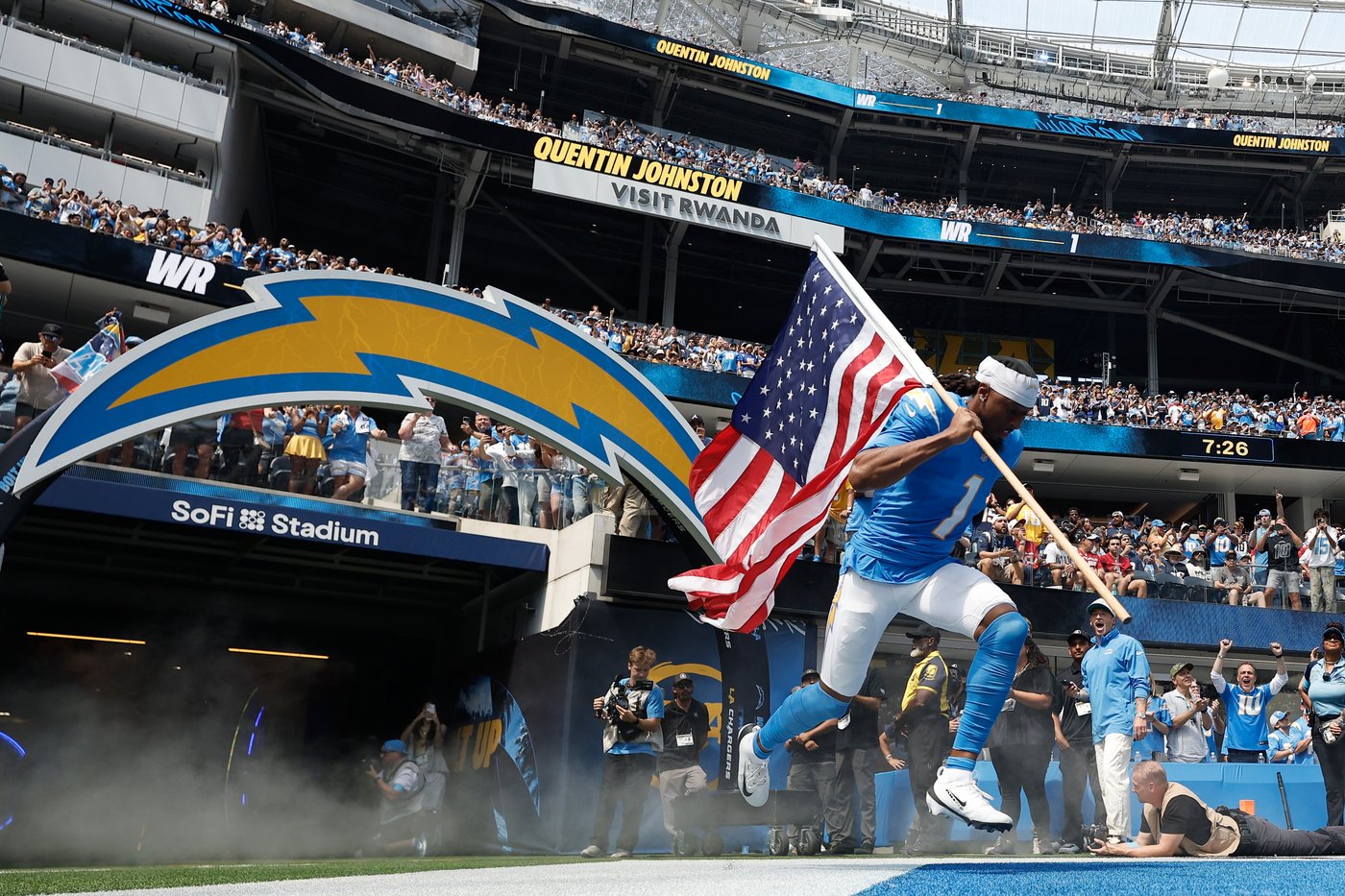 Top photos from the first Sunday of the NFL season | iNFOnews.ca