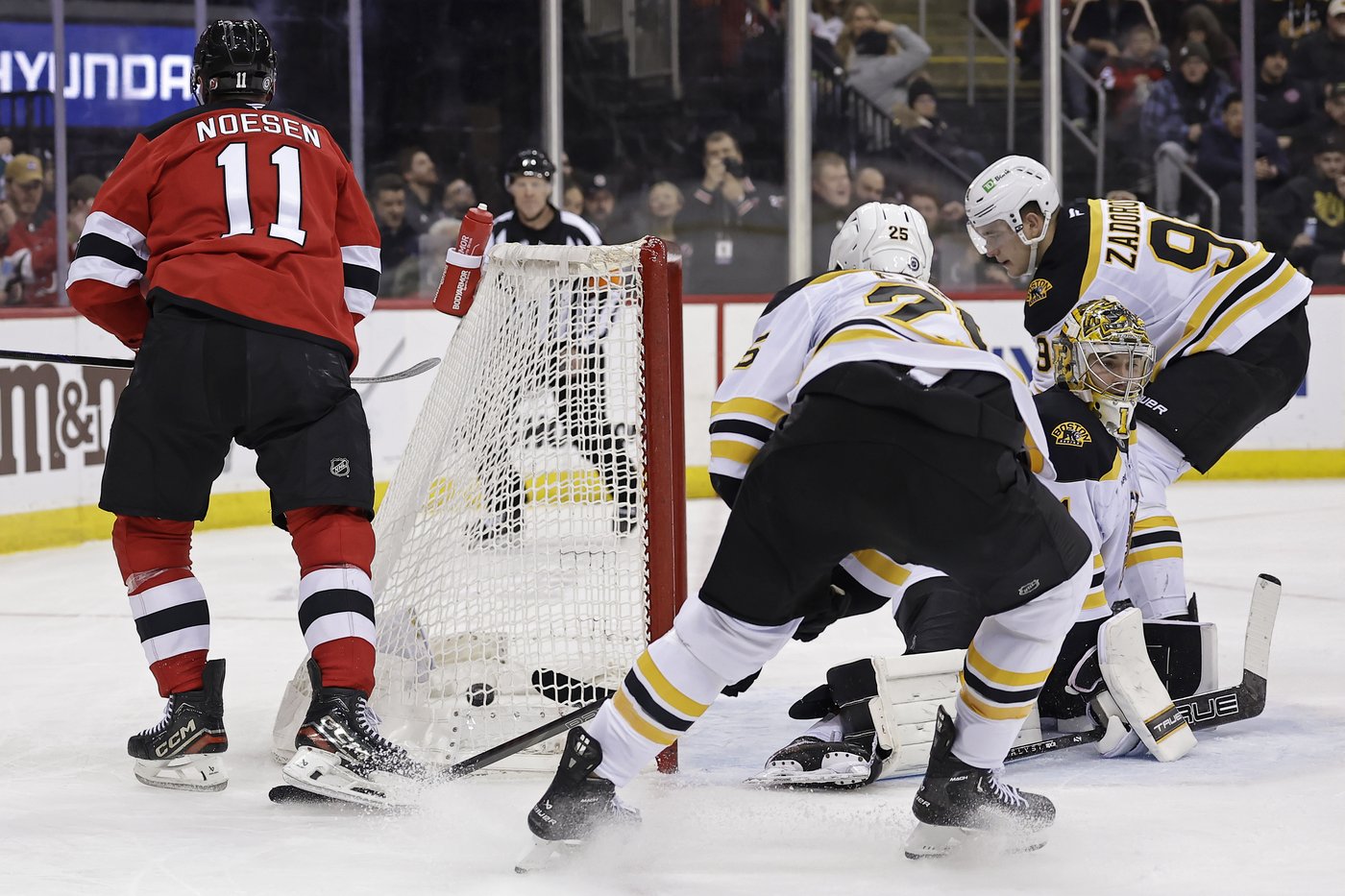 Mercer scores 2 as Devils beat Bruins 5-1 to snap four-game skid | iNFOnews.ca