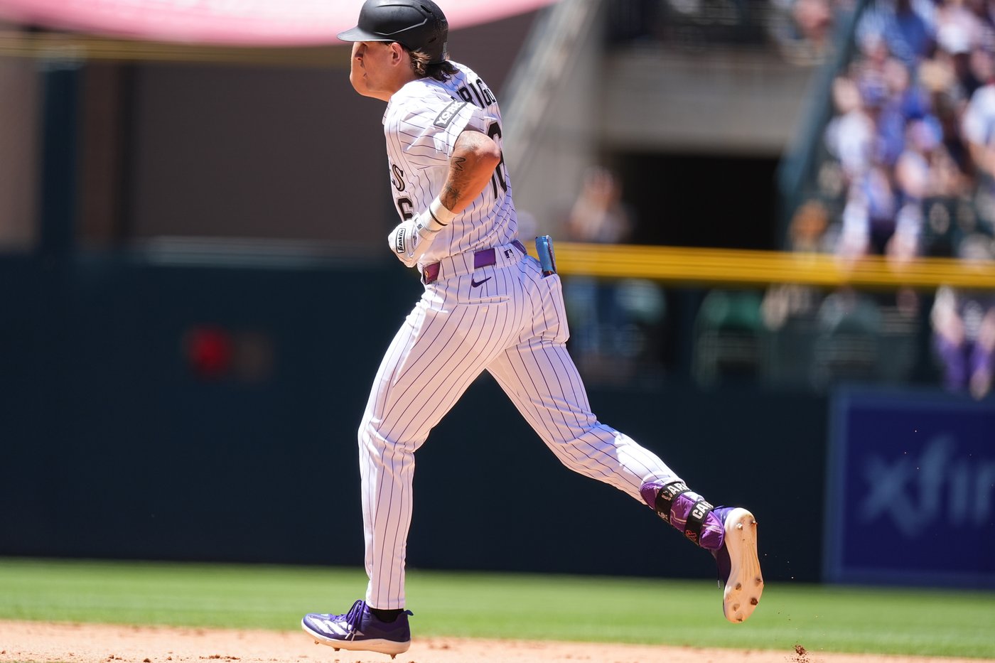 Suzuki's slam, Bregman's 2-run homer power Cubs to a 9-3 win over the Rockies | iNFOnews.ca