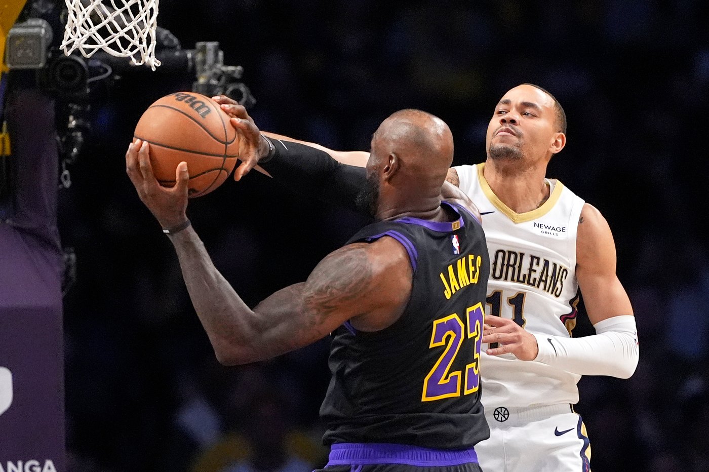 Luka Doncic scores 27 points as the Lakers rally past the Pelicans, 110-101 | iNFOnews.ca Luka Doncic scores 27 points as the Lakers rally past the Pelicans, 110-101 | iNFOnews.ca