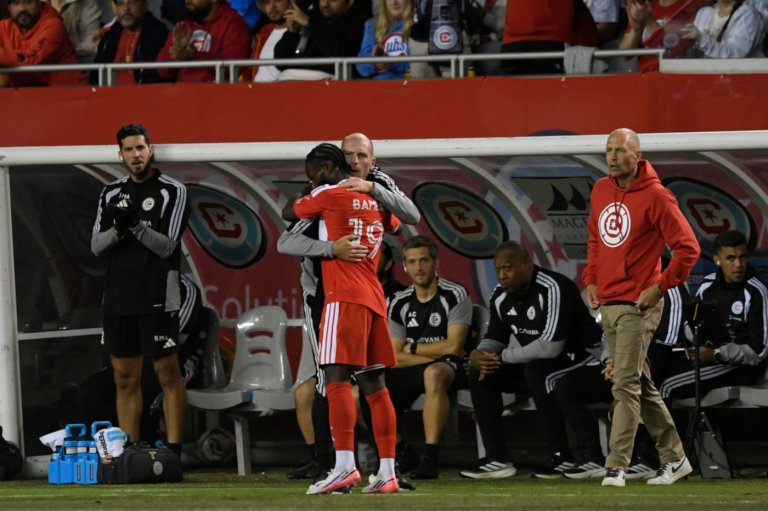 Fire beat the Whitecaps 3-1 in matchup of former Bayern Munich teammates Lewandowski and Müller | iNFOnews.ca