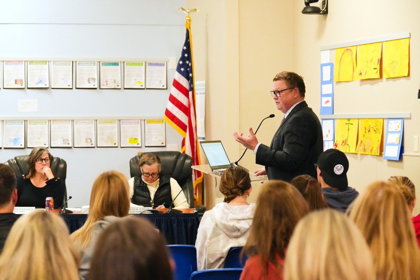 California school district near Nevada caught up in a dispute over transgender athlete policies | iNFOnews.ca