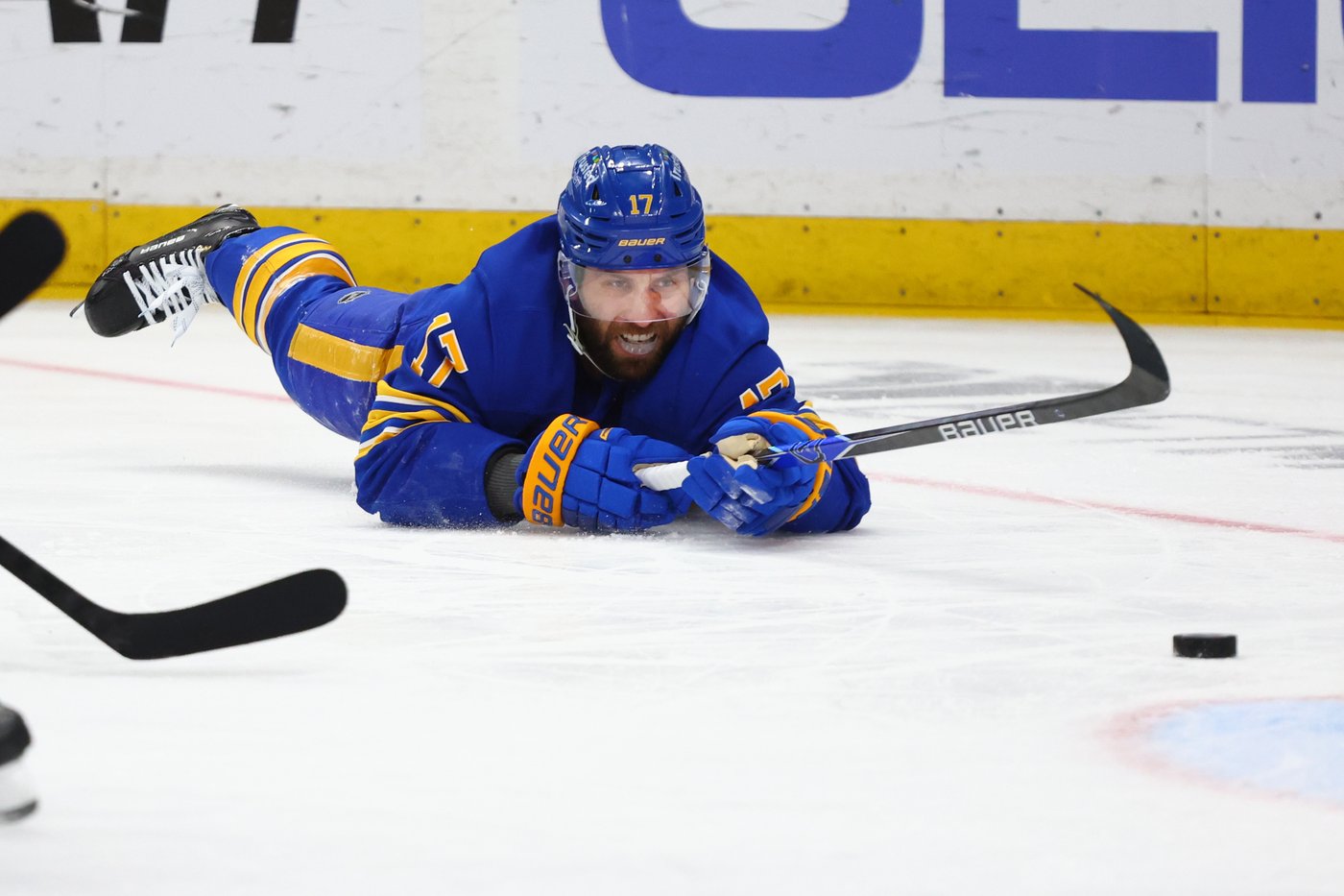 Alex Newhook scores twice as Canadiens beat Sabres 5-1 to tie 2nd-round playoff series at 1 apiece | iNFOnews.ca Alex Newhook scores twice as Canadiens beat Sabres 5-1 to tie 2nd-round playoff series at 1 apiece | iNFOnews.ca