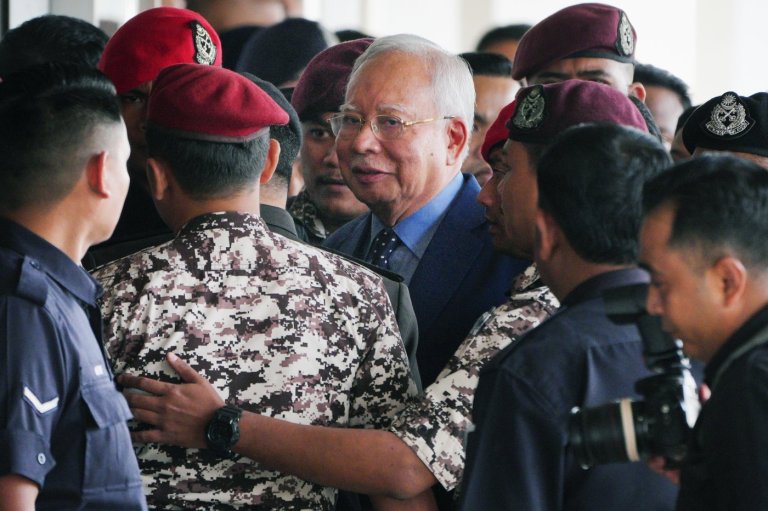 Former Malaysian Prime Minister Najib Razak convicted in trial over 1MDB corruption scandal | iNFOnews.ca